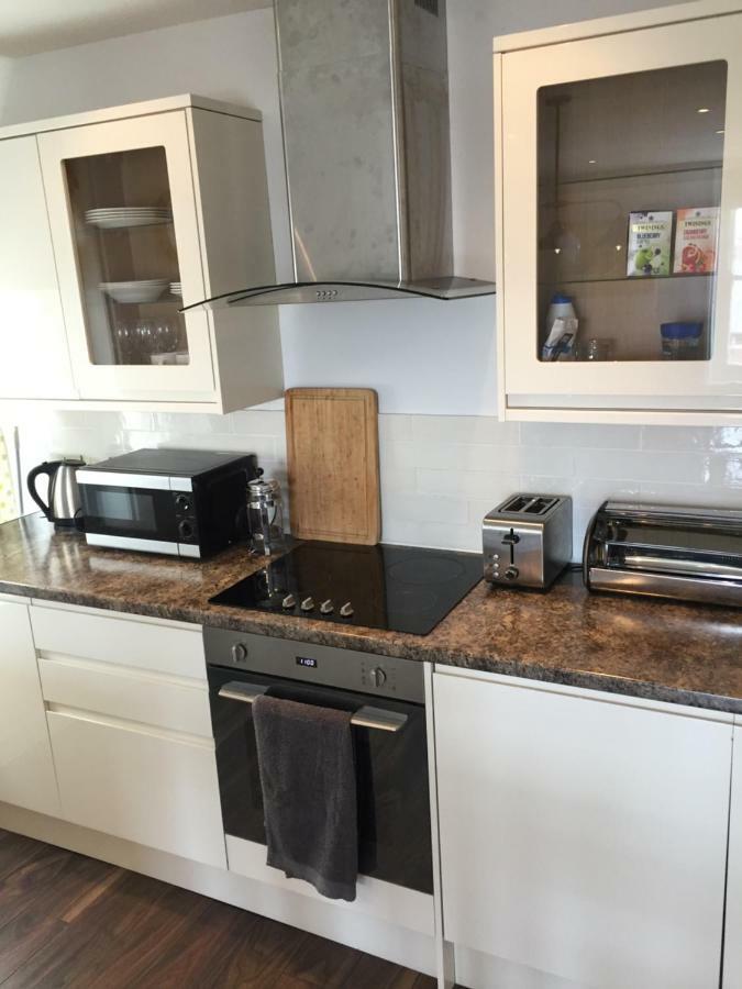 פורטסמות' Modern One Bedroom Apartment Near The Seafront מראה חיצוני תמונה