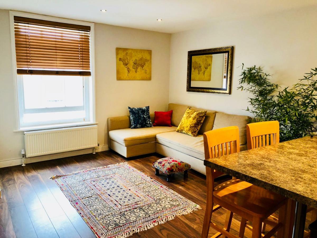 פורטסמות' Modern One Bedroom Apartment Near The Seafront מראה חיצוני תמונה