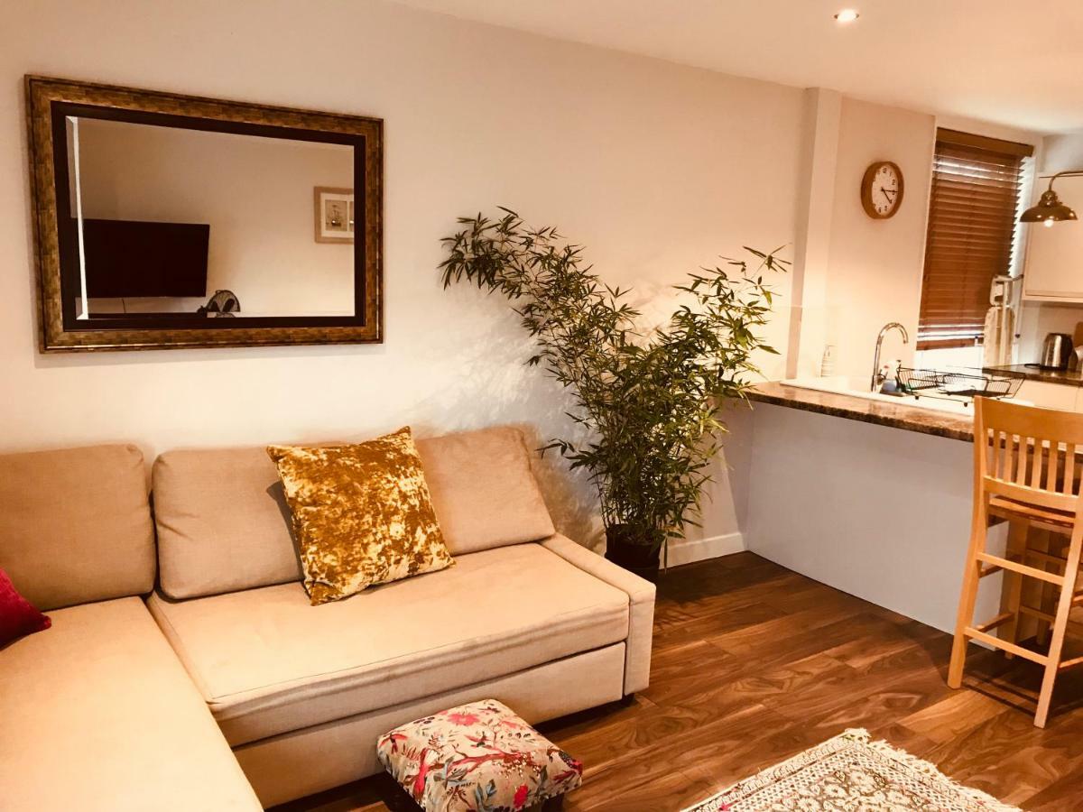 פורטסמות' Modern One Bedroom Apartment Near The Seafront מראה חיצוני תמונה